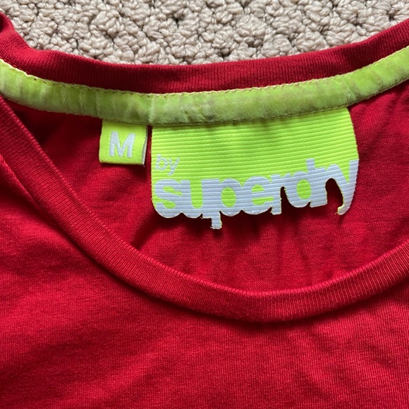 Cute red new SuperDry T - Picture 2 of 4